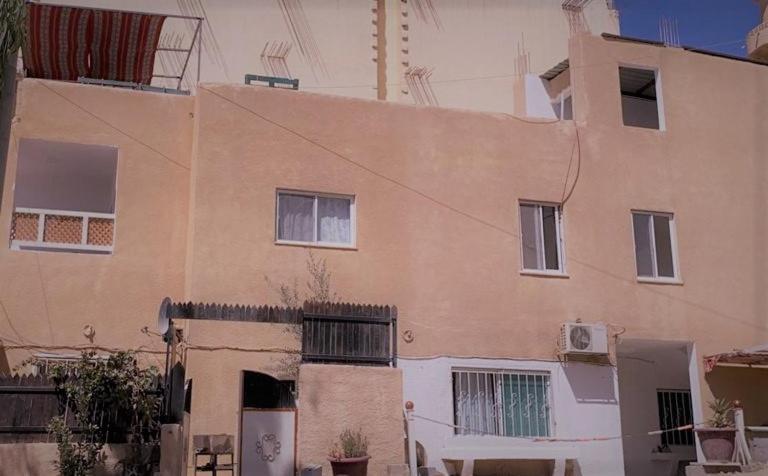 Petra Main Gate Studios وادي موسى المظهر الخارجي الصورة